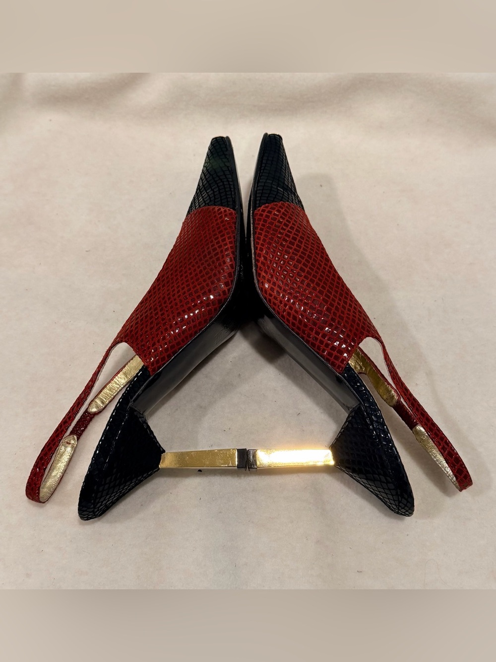 Vintage 1990s Timothy Hitsman Women’s Slingback Heels in Red & Black Size 9 - Picture 7 of 12